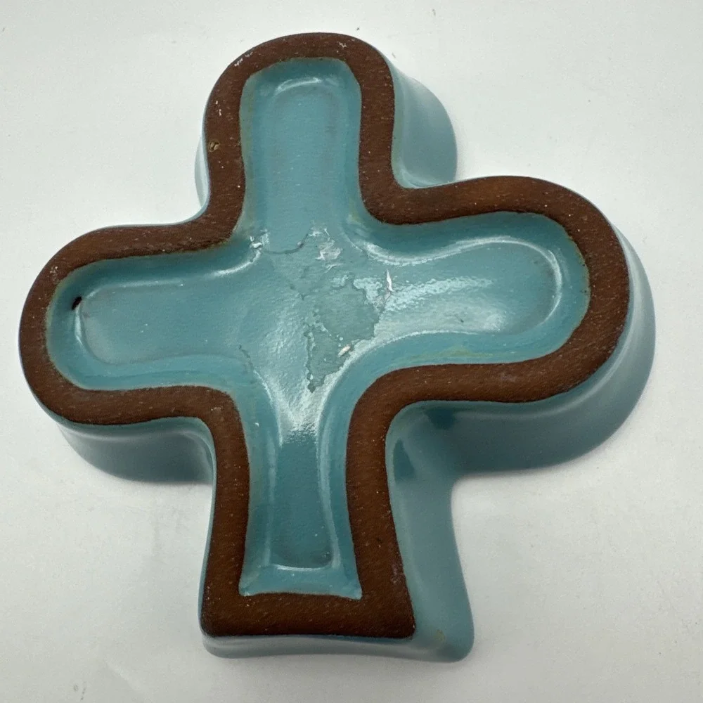 Mid Century Clover Shaped‎ Ceramic Trinket Dish Studio Pottery Turquoise Glaze